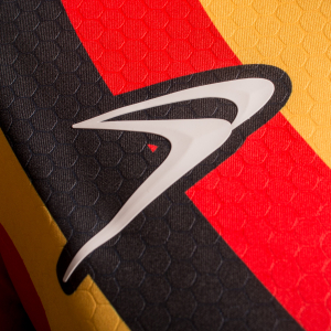 JERSEY LOCAL LEONAS NEGRAS